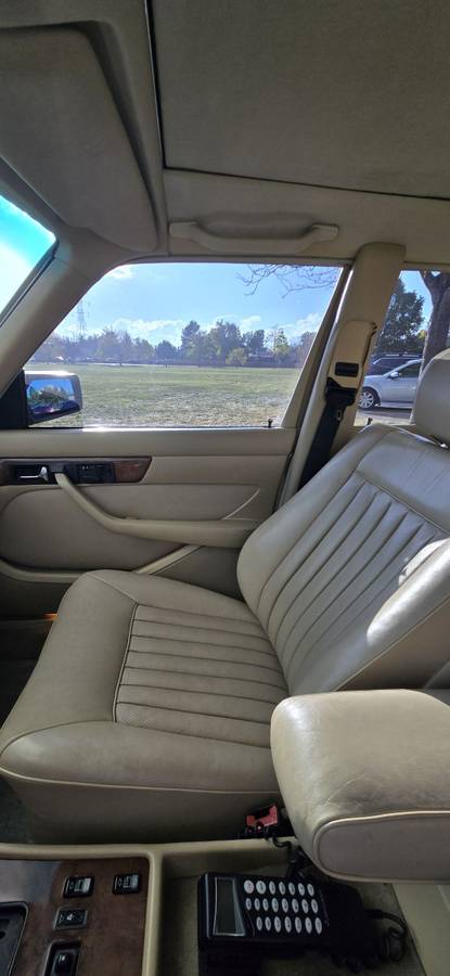 560-sel-mercedes-benz-1988-custom-22