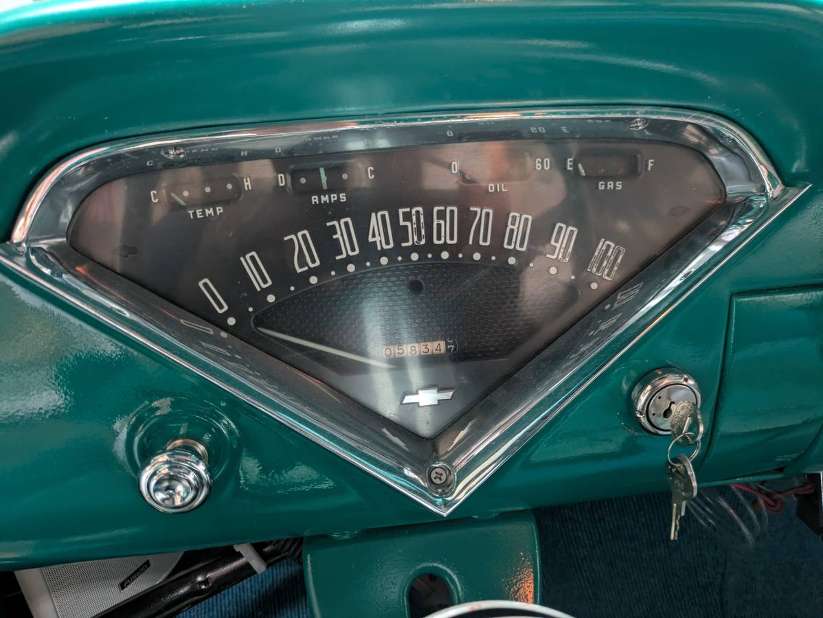 59-chevy-apache-fleetside-shortbed-1959-custom-11