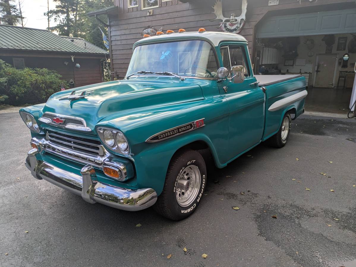 59-chevy-apache-fleetside-shortbed-1959-custom-8