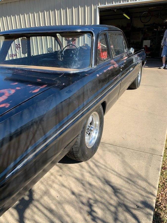 61-pontiac-catalina-1961-black