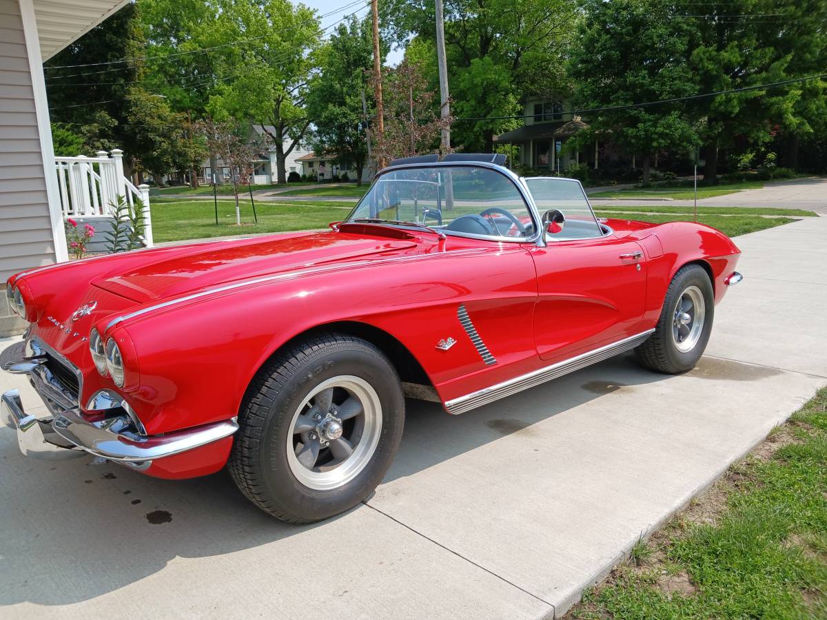 62-chevy-corvette-1962-red-2