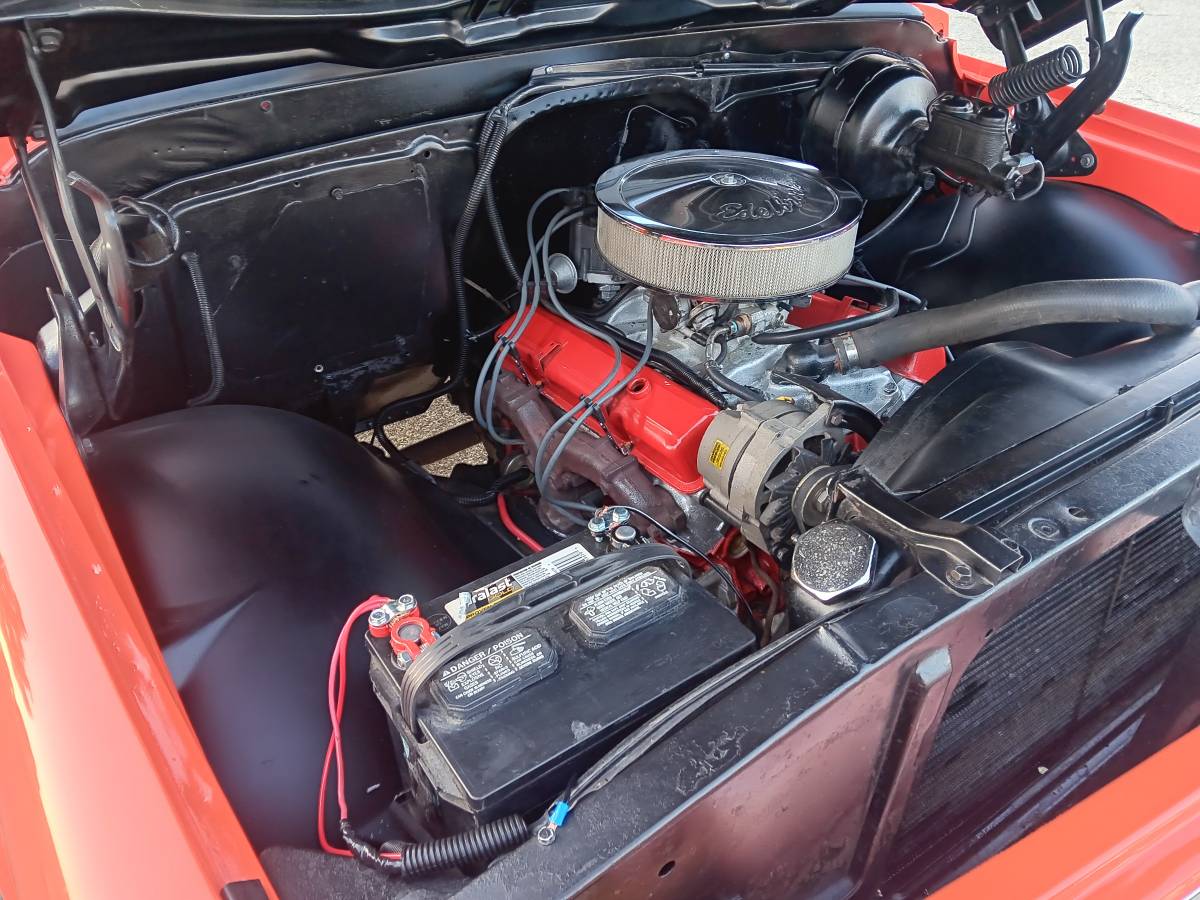67-chevy-c-20-1967-orange-15