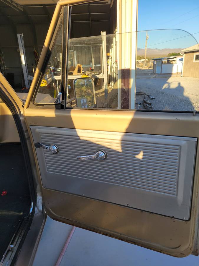 68-chevy-1968-brown-11