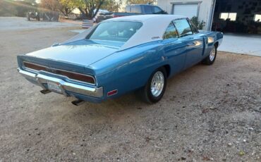 70-dodge-charger-rt-1970-2