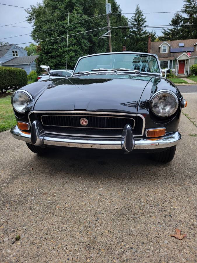 71-mgb-roadster-1971-black-11
