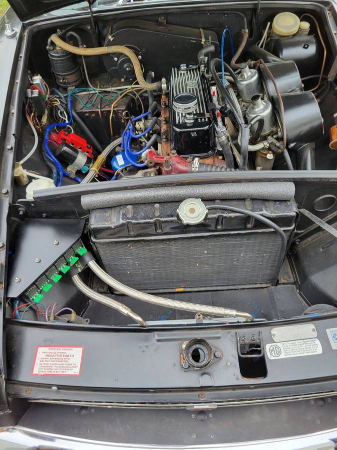 71-mgb-roadster-1971-black-3