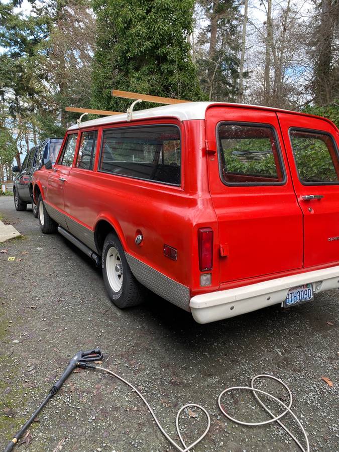 72-suburban-1972-red-6