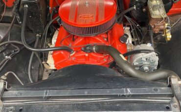 72-suburban-1972-red-9