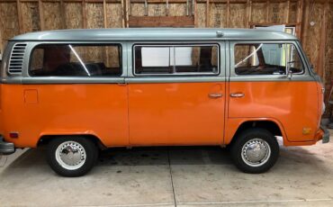 73-vw-bus-1973-orange
