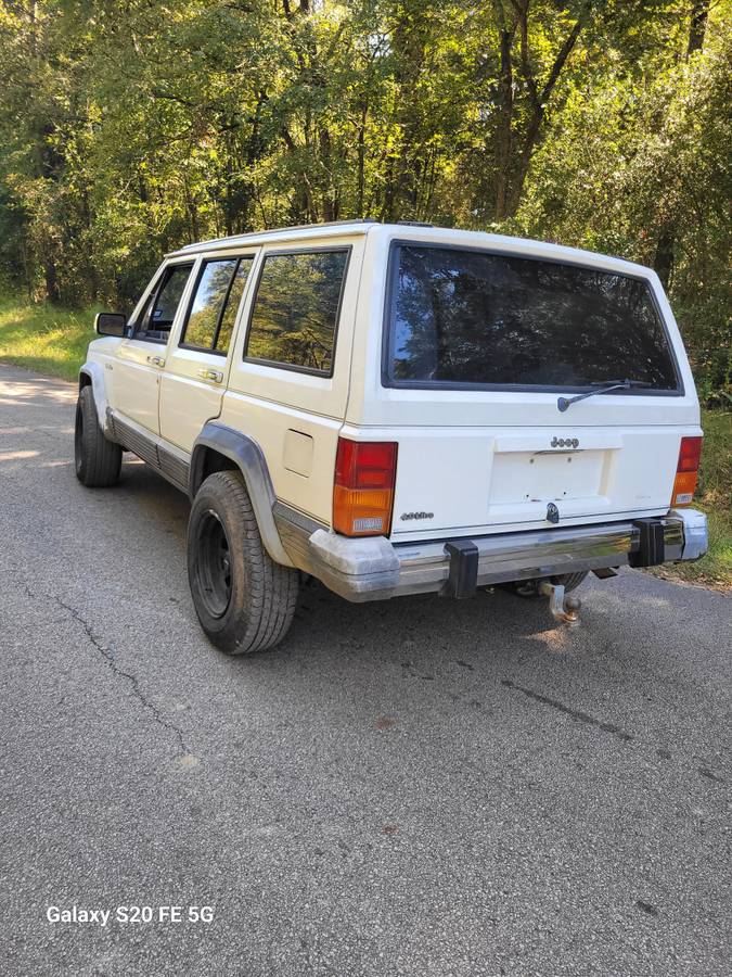 89-cherokee-1989-white-2