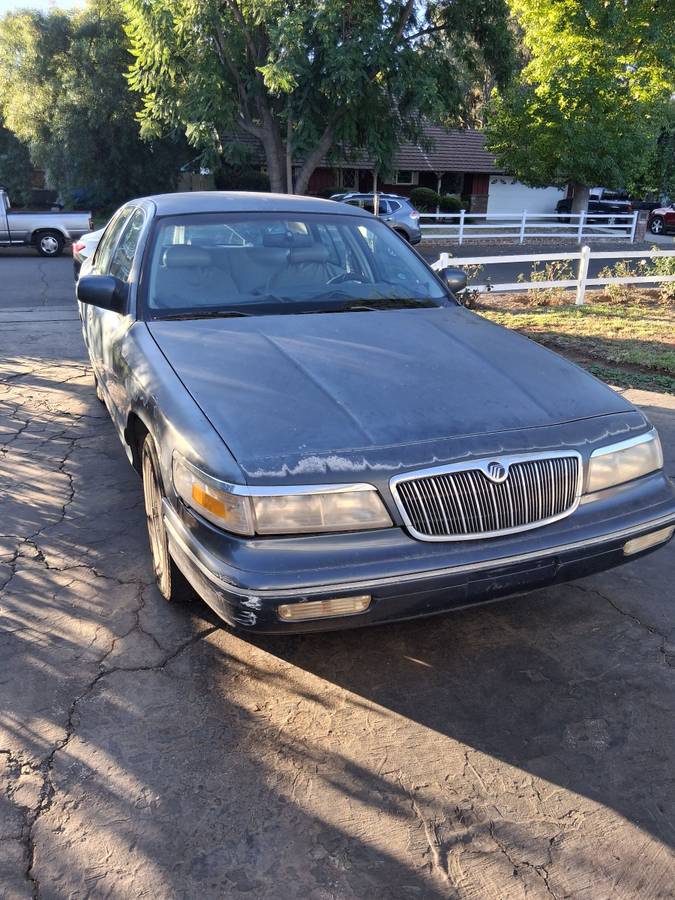 96mercury-grand-marquis-1996-blue-7