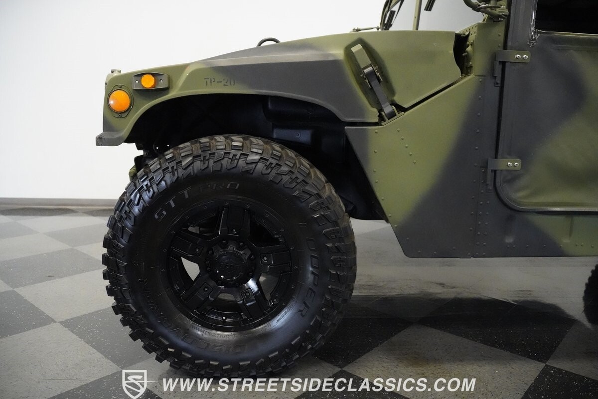 AM-General-Hummer-H1-1988-SUV-15
