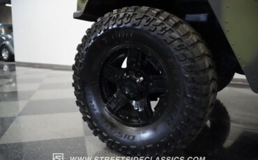 AM-General-Hummer-H1-1988-SUV-16