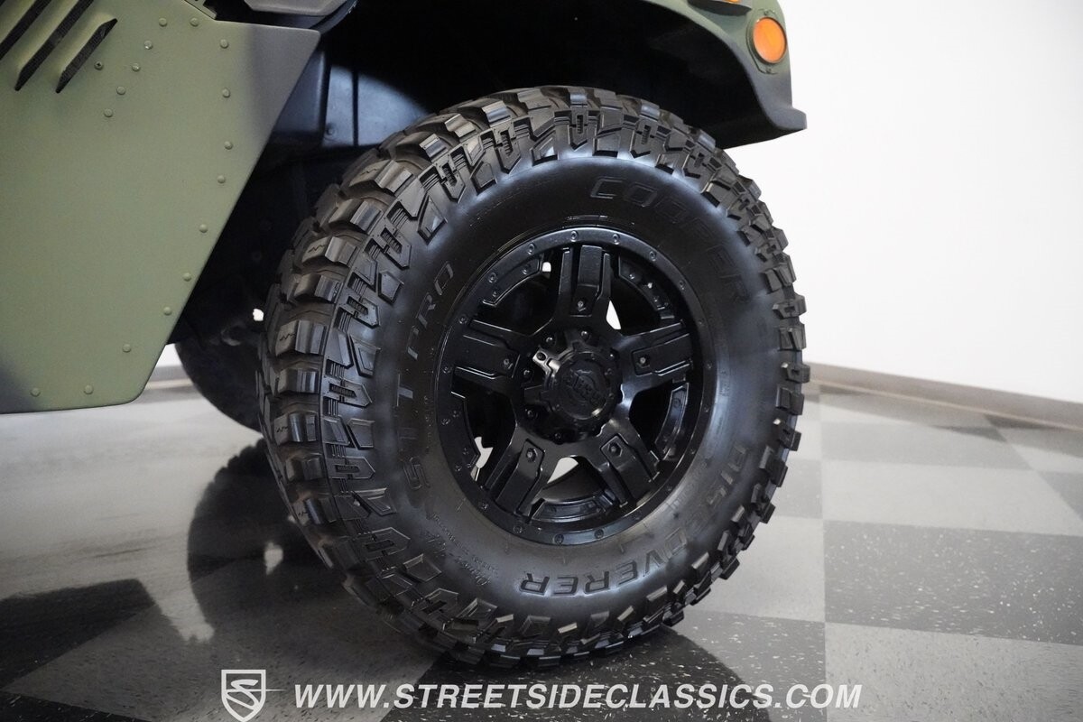 AM-General-Hummer-H1-1988-SUV-29