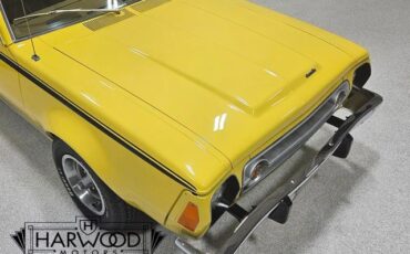 AMC-Gremlin-1976-Hatchback-10