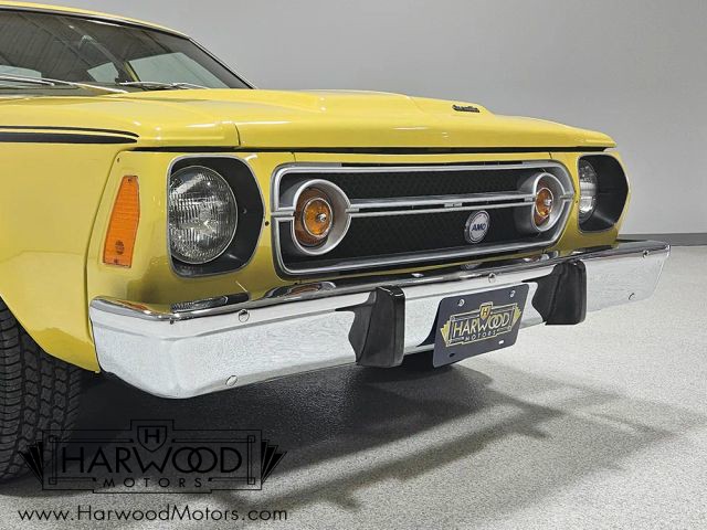 AMC-Gremlin-1976-Hatchback-14