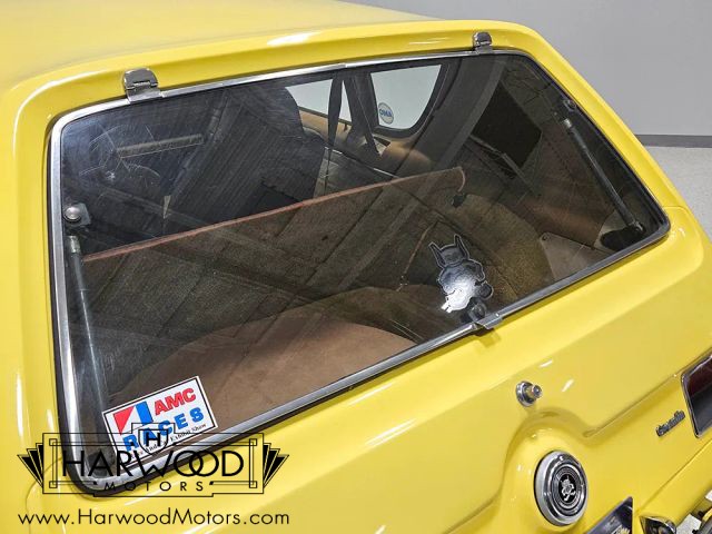 AMC-Gremlin-1976-Hatchback-23