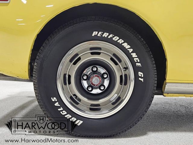 AMC-Gremlin-1976-Hatchback-38