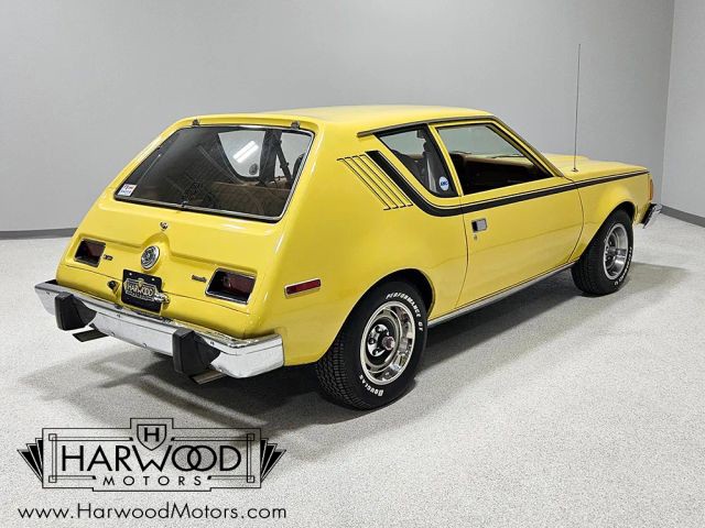 AMC-Gremlin-1976-Hatchback-5