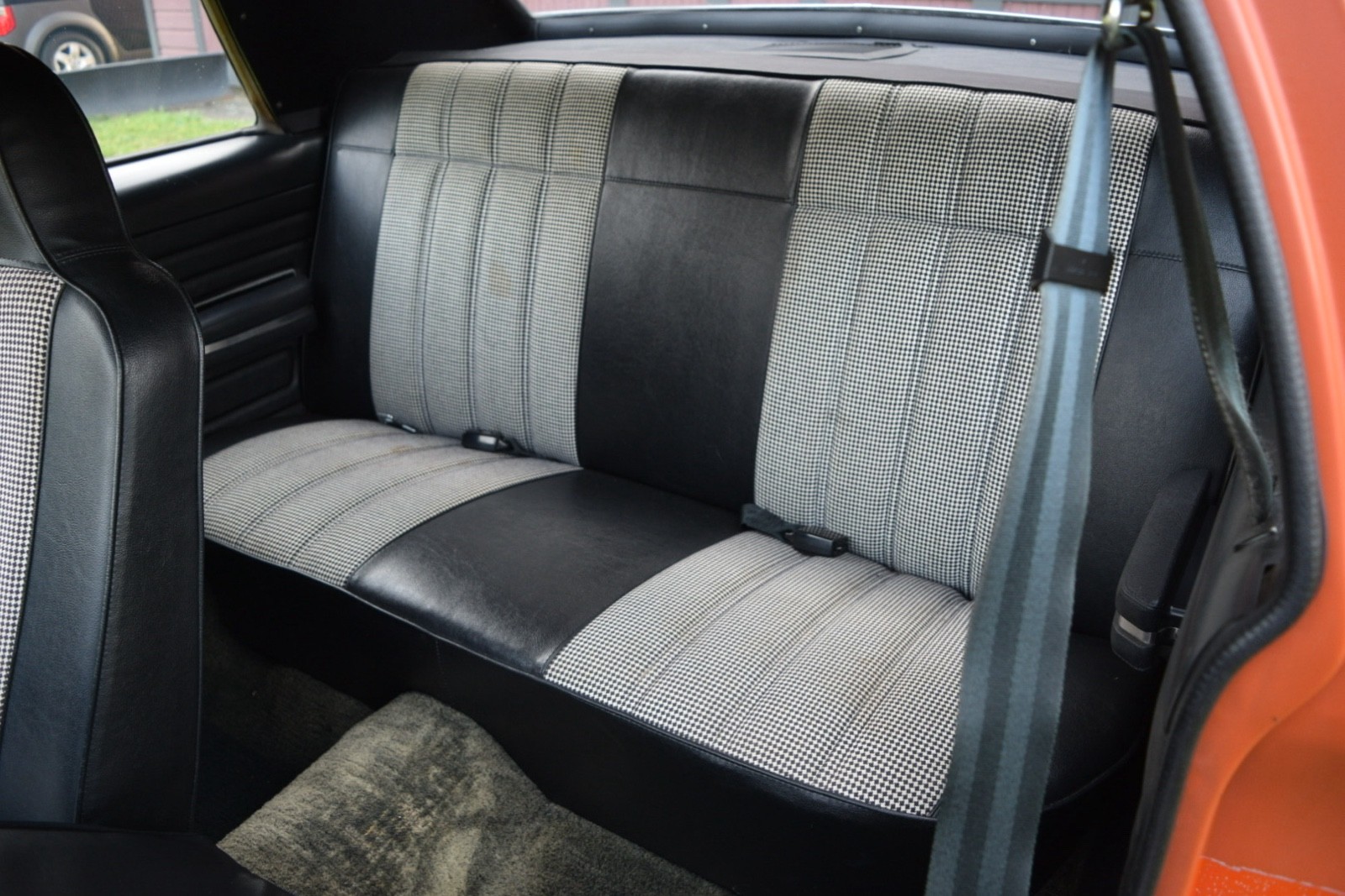 AMC-Hornet-1974-Sedan-25
