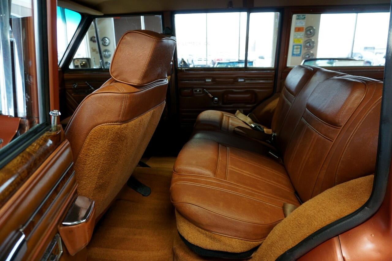 AMC-Wagoneer-1981-SUV-21
