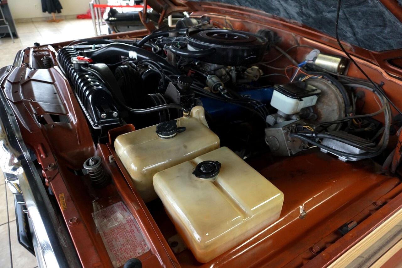 AMC-Wagoneer-1981-SUV-31