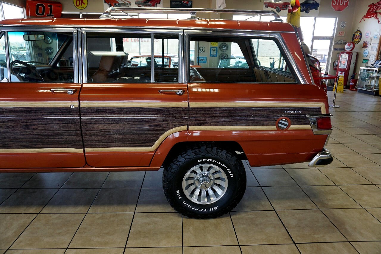 AMC-Wagoneer-1981-SUV-39