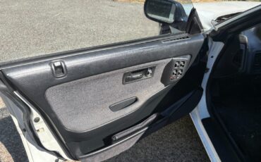 Acura-Integra-1990-Sedan-12