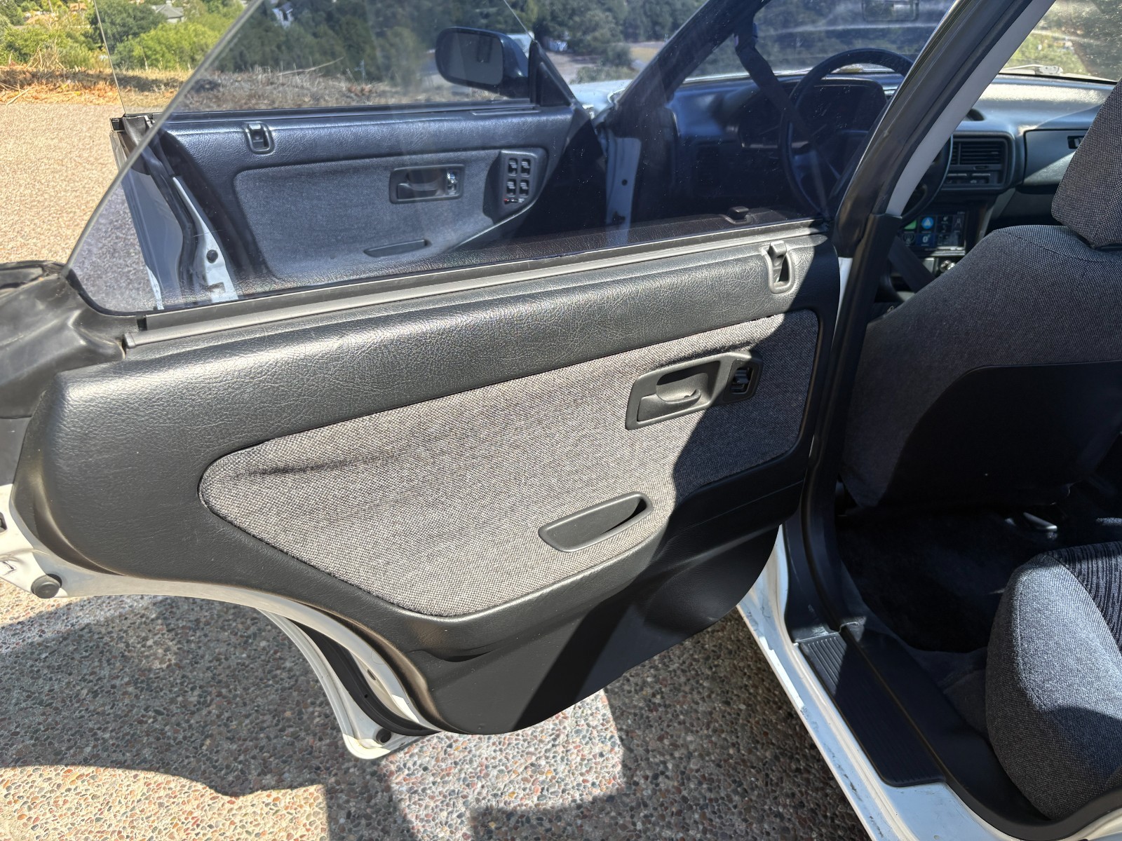 Acura-Integra-1990-Sedan-13