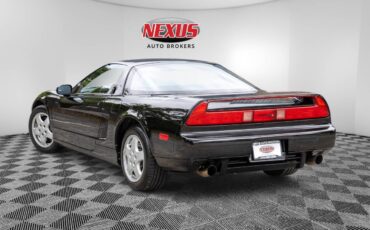 Acura-NSX-1991-Coupe-2