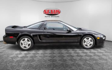 Acura-NSX-1991-Coupe-3