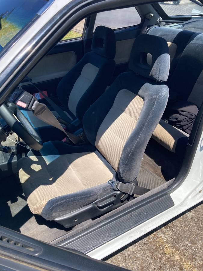 Acura-integra-1991-white-6