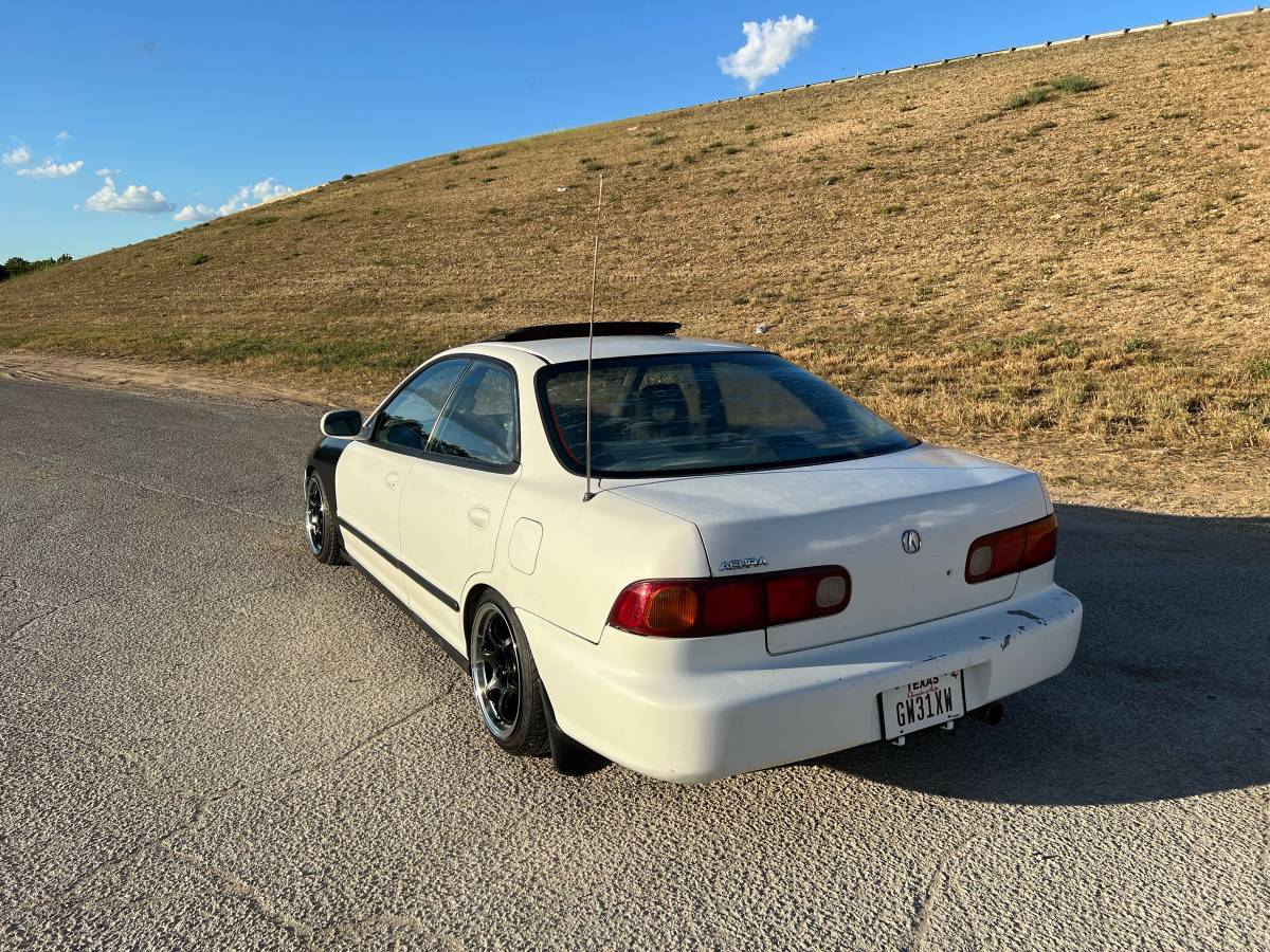 Acura-integra-1994-white-1