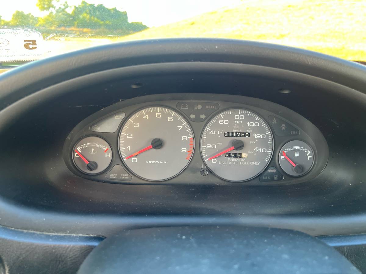 Acura-integra-1994-white-8