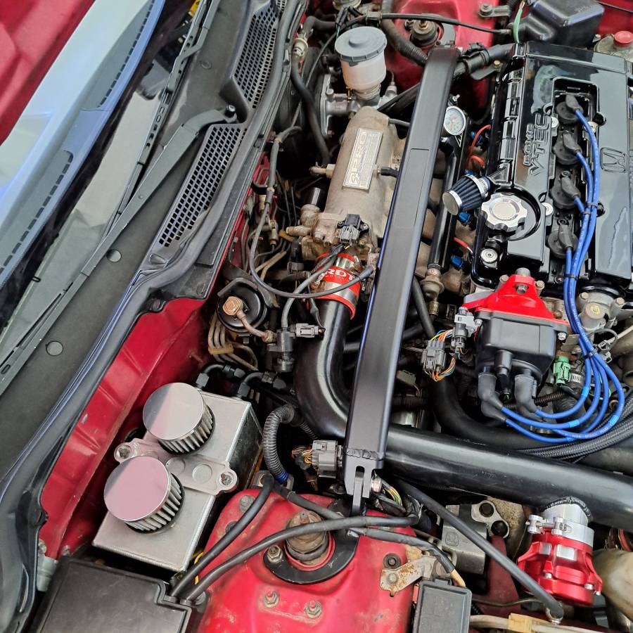 Acura-integra-gsr-1994-red-9