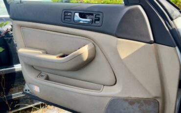 Acura-legend-1994-white-1