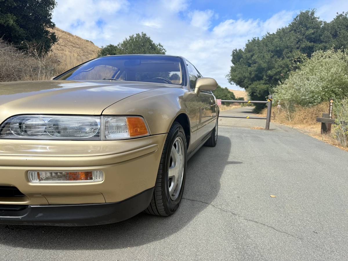 Acura-legend-ls-1991-brown-2