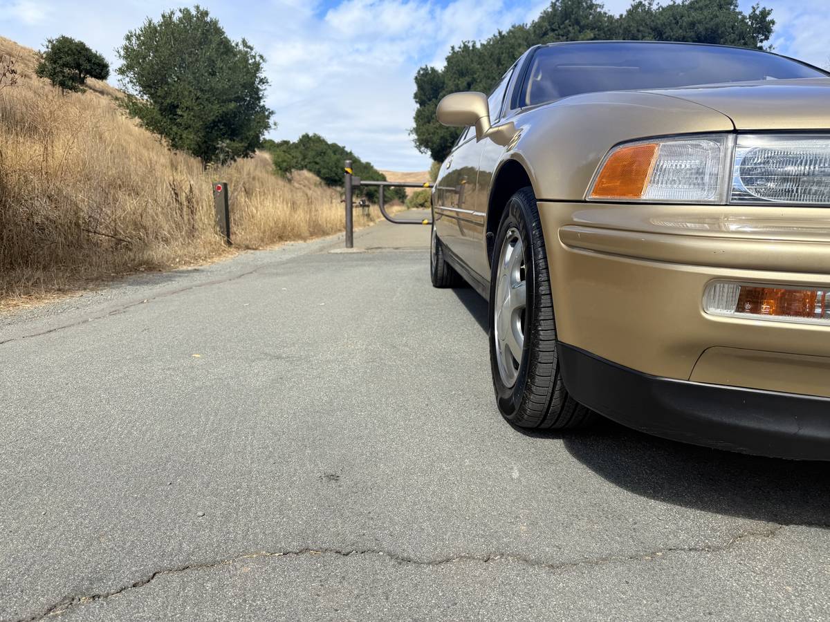 Acura-legend-ls-1991-brown-3