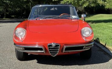 Alfa-Romeo-Duetto-Spider-1967-1