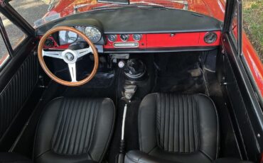 Alfa-Romeo-Duetto-Spider-1967-34