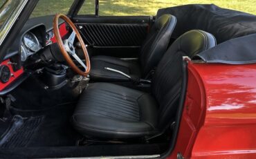 Alfa-Romeo-Duetto-Spider-1967-39