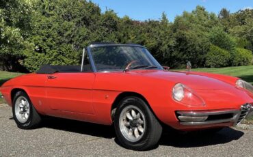 Alfa-Romeo-Duetto-Spider-1967-5