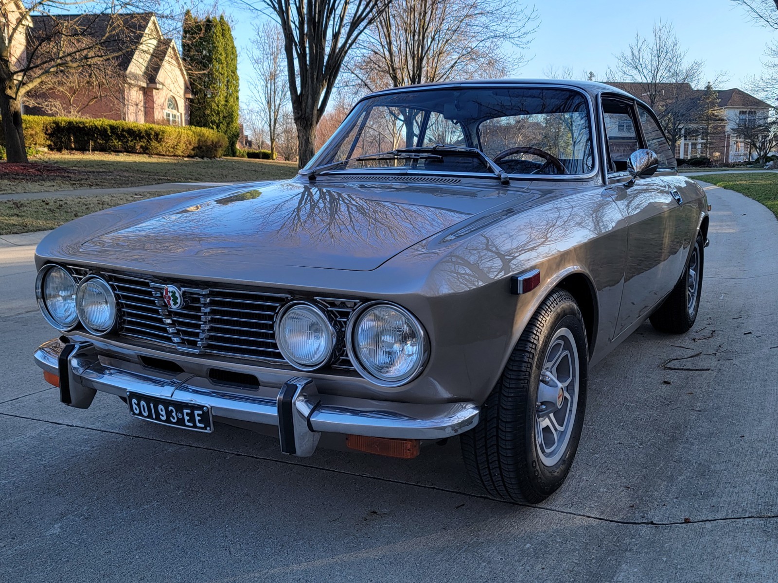 Alfa-Romeo-GTV-1972-Coupe-14