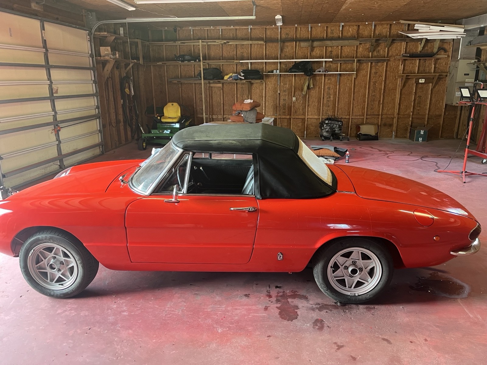 Alfa-Romeo-Spider-1969-1