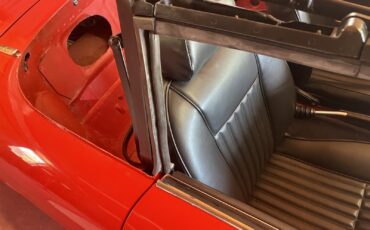 Alfa-Romeo-Spider-1969-27