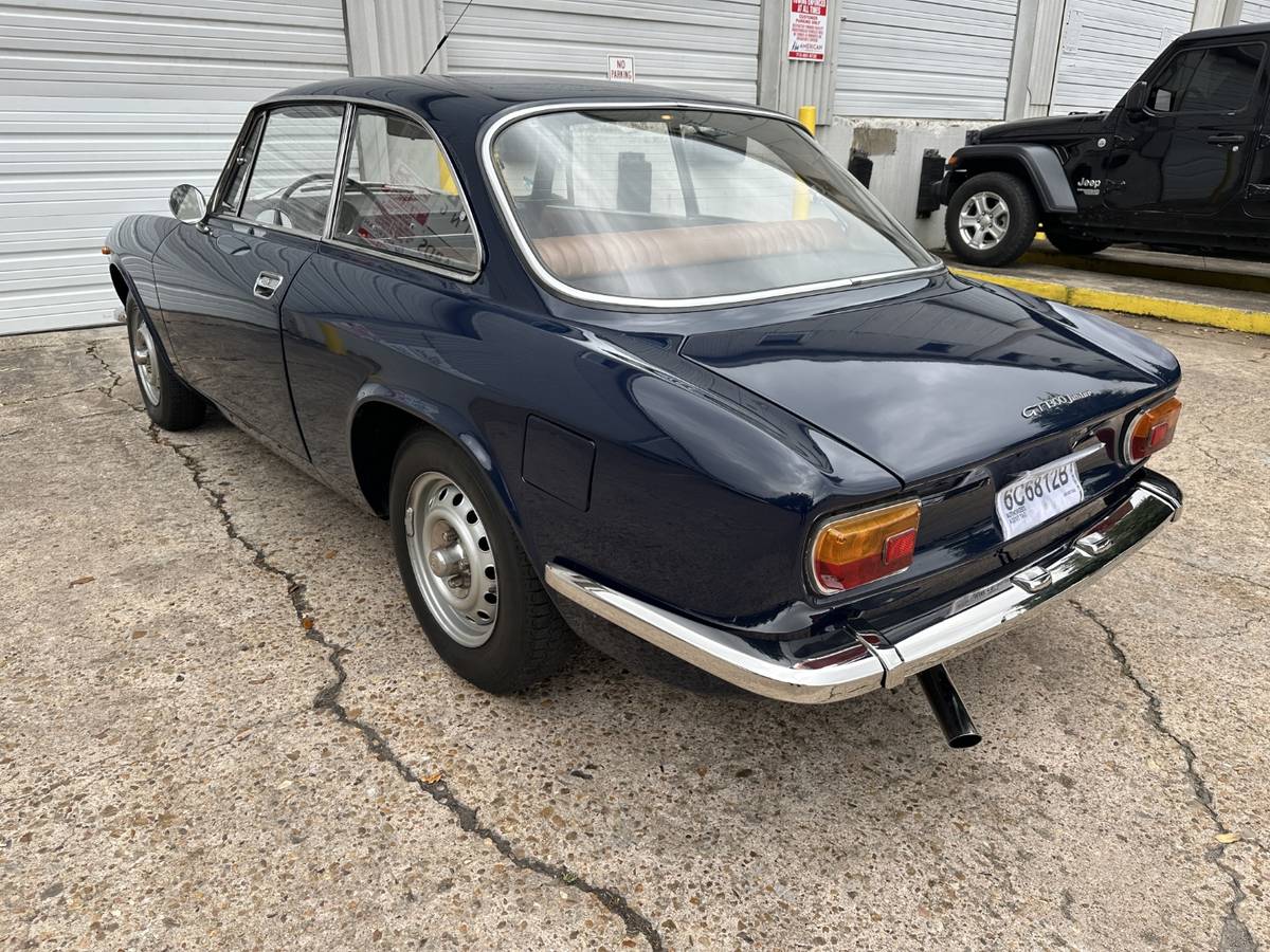 Alfa-romeo-1300-1971-12