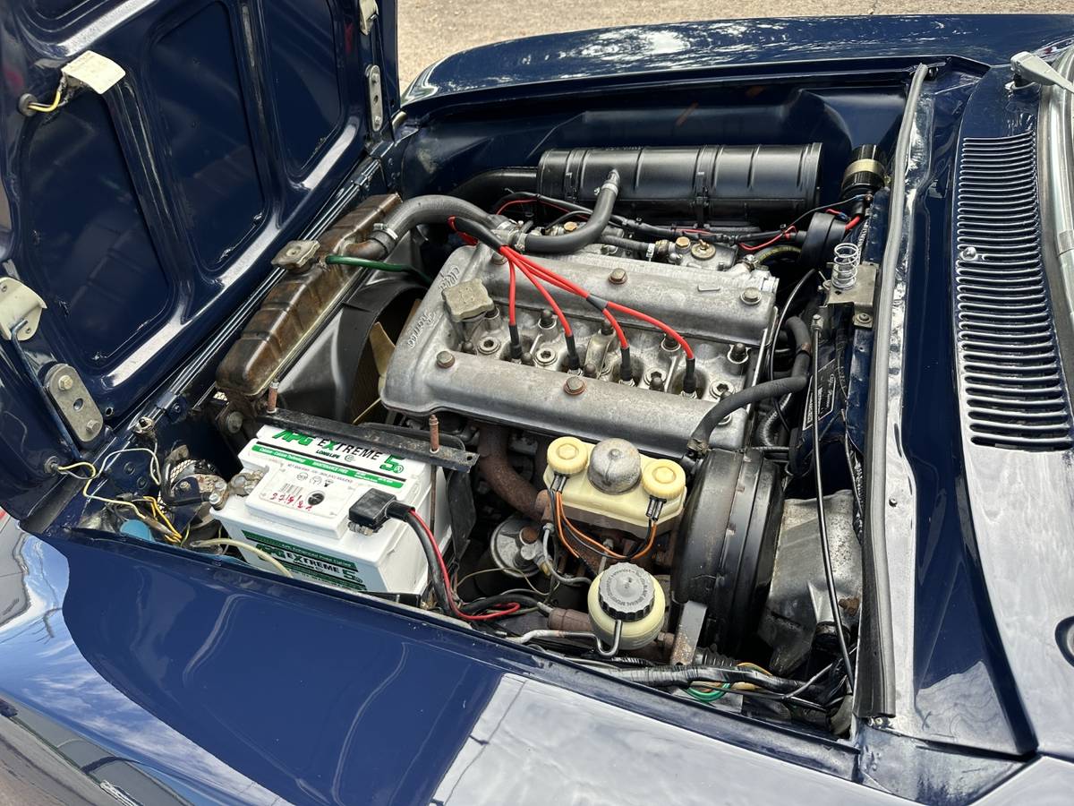 Alfa-romeo-1300-1971-22