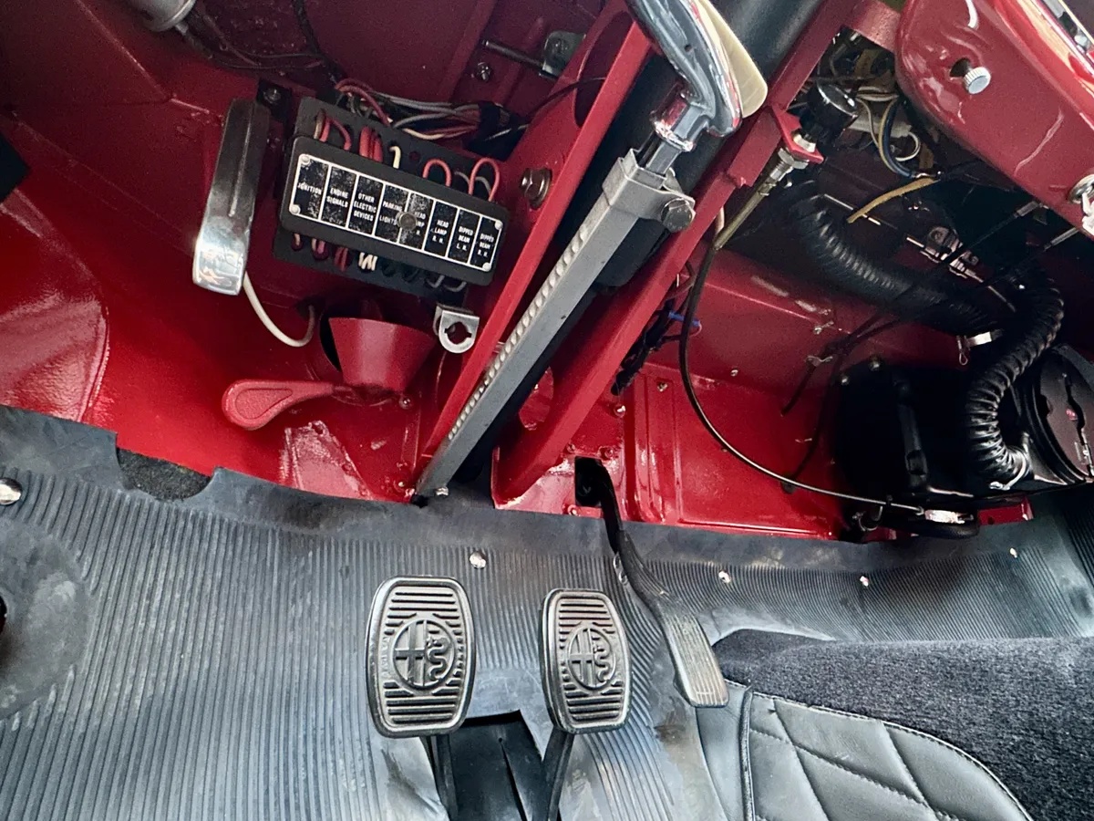 Alfa-romeo-Giulietta-1961-18