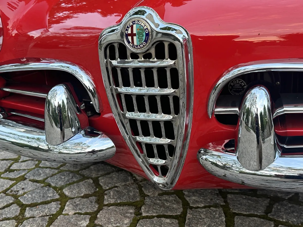 Alfa-romeo-Giulietta-1961-19