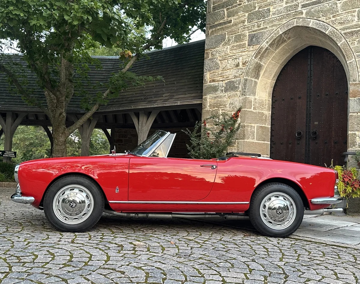 Alfa-romeo-Giulietta-1961-3